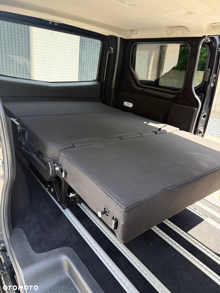 Renault Trafic - 10