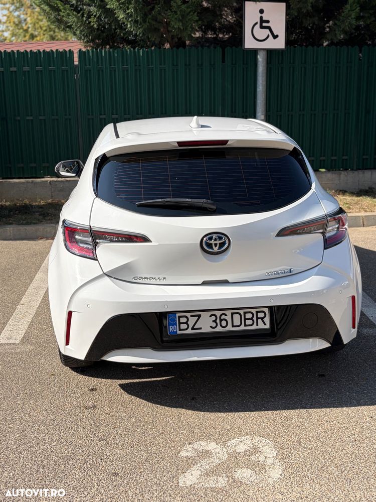 Toyota Corolla - 6