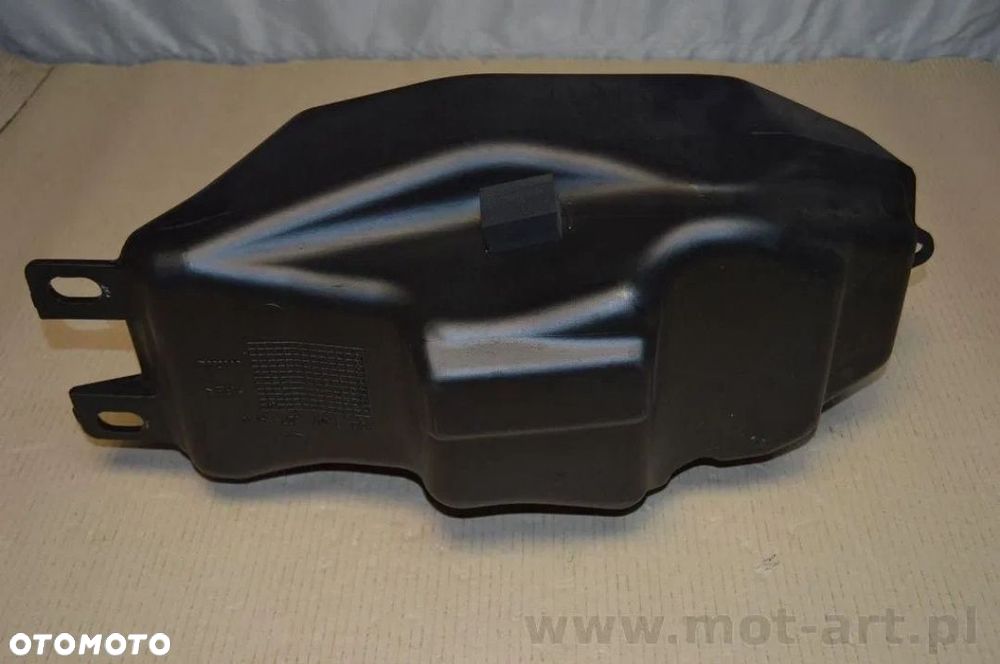 ZBIORNIK PALIWA BAK YAMAHA YZF125 - 6