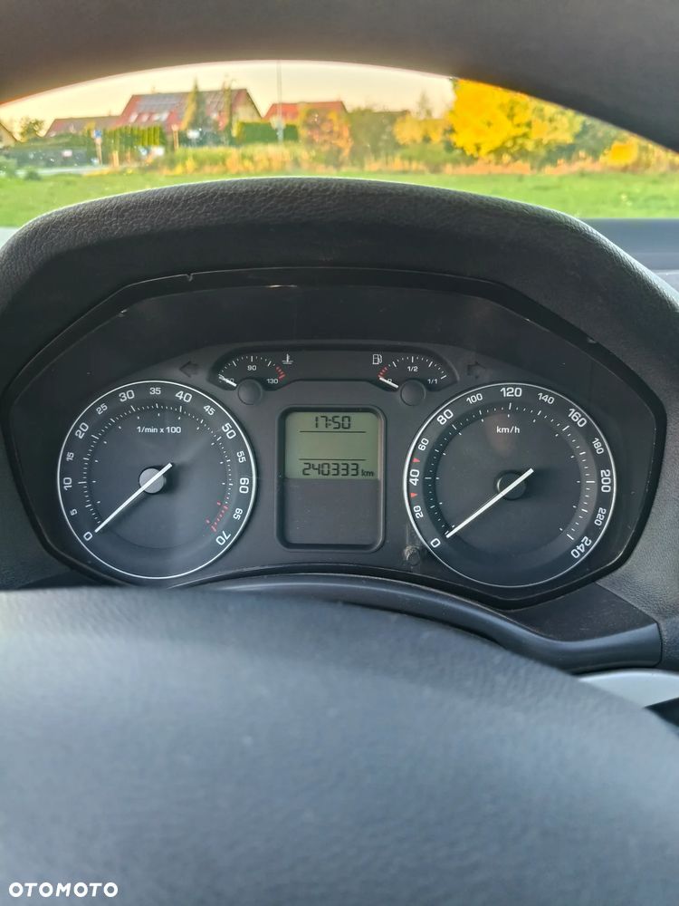 Skoda Octavia - 10