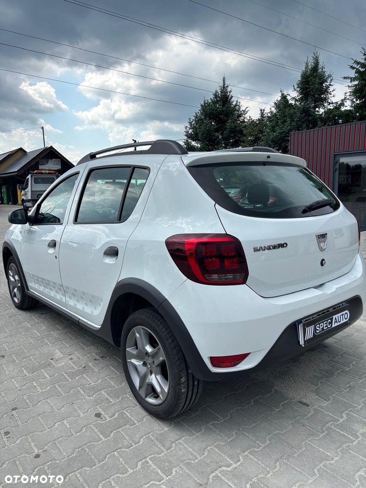 Dacia Sandero 1.0 TCe Laureate S&S - 5