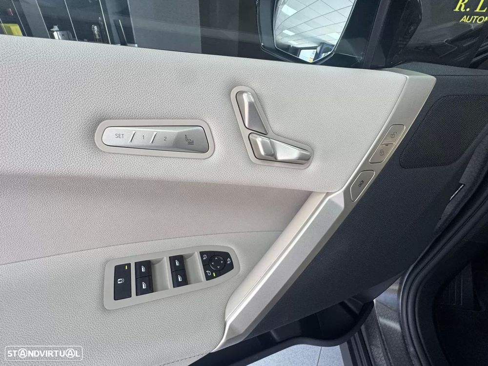 BMW iX xDrive 40 - 51