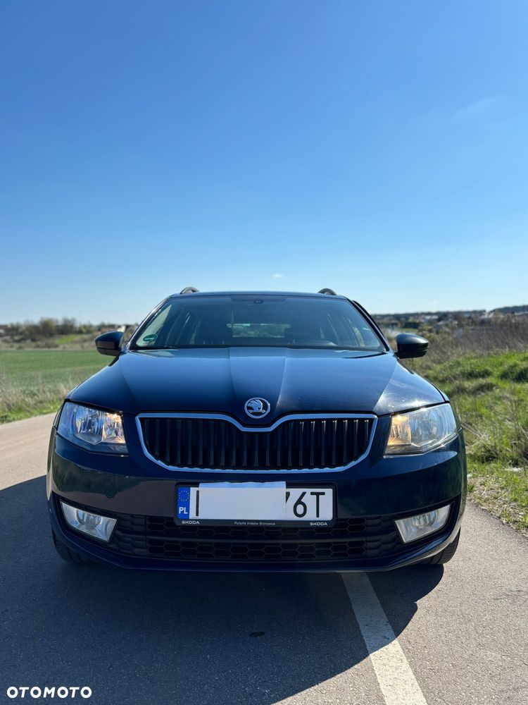 Skoda Octavia 1.6 TDI Ambition DSG - 4