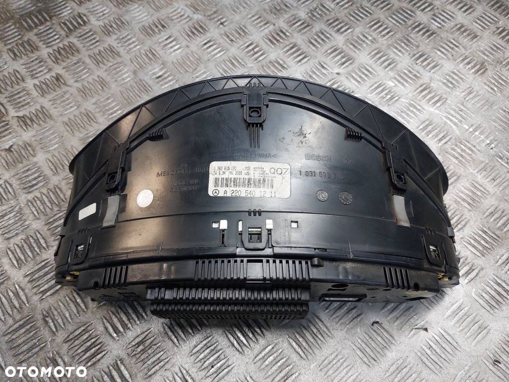 LICZNIK ZEGARY MERCEDES-BENZ W220 S320 3.2 CDI 2205401211 - 3