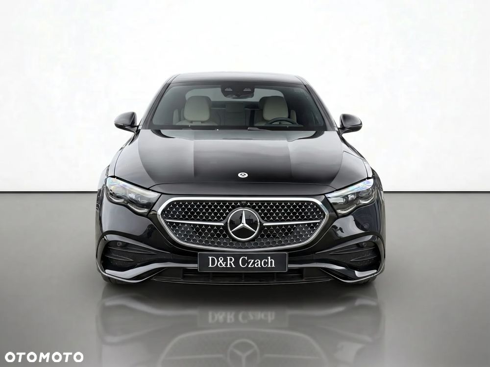 Mercedes-Benz Klasa E 200 4Matic 9G-TRONIC AMG Line NIGHT Edition - 3