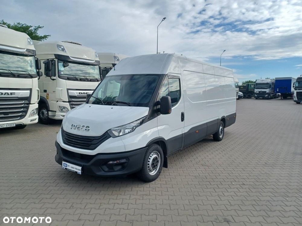 Iveco Iveco 35S16 Furgon (30379) - 1