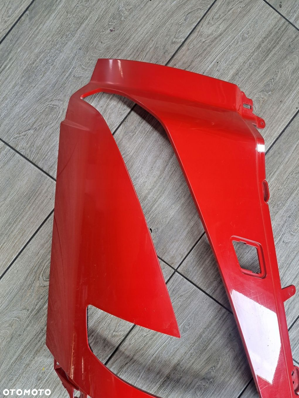 OKULAR PRAWY OSŁONA LAMPY ORYGINAŁ VOLVO FH 5 EURO 6 - 3