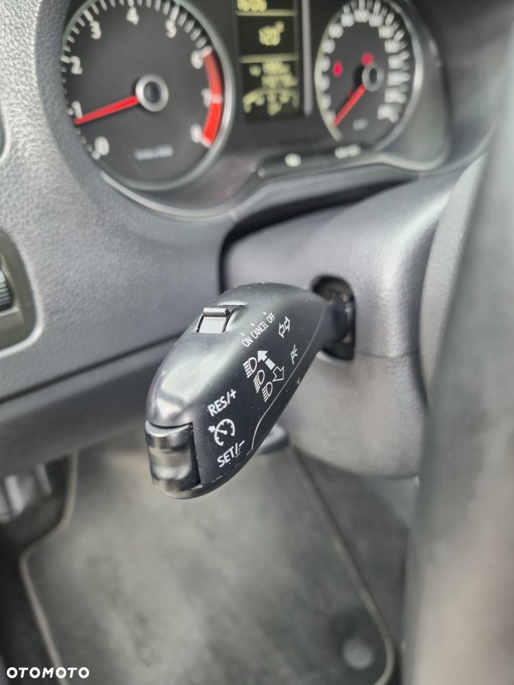 Volkswagen Polo 1.2 Style - 13