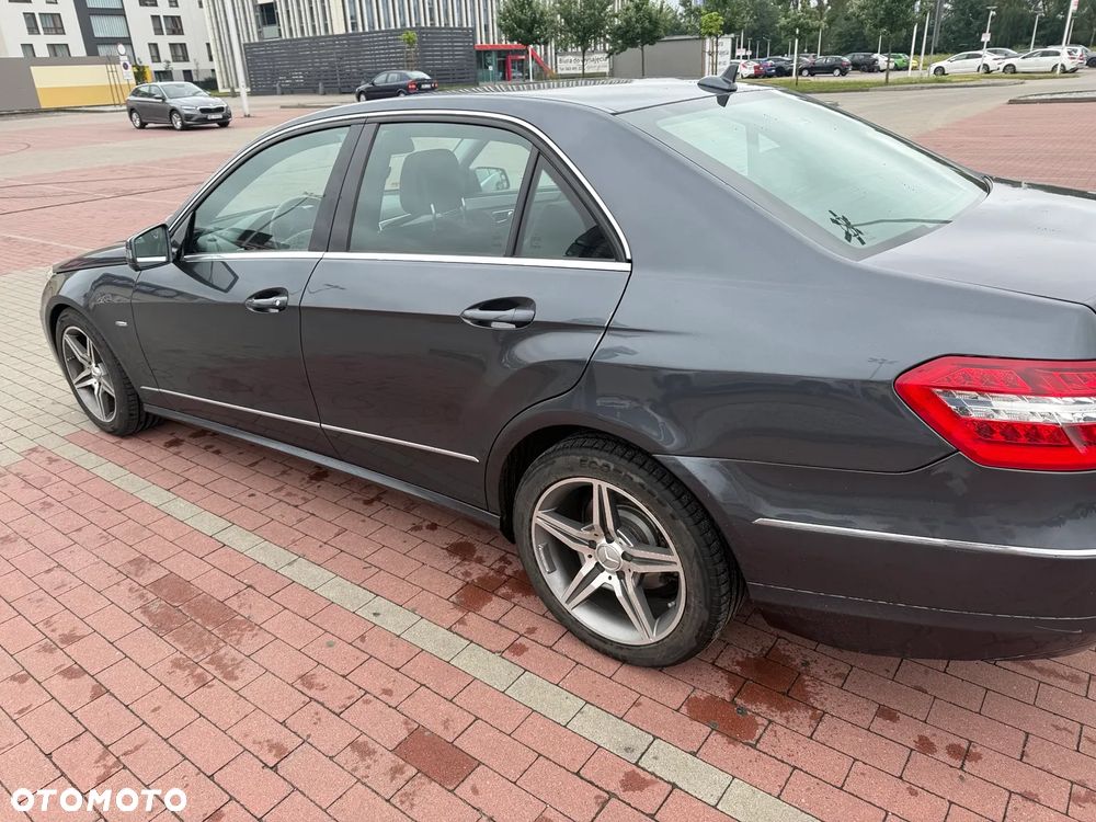 Mercedes-Benz Klasa E - 3