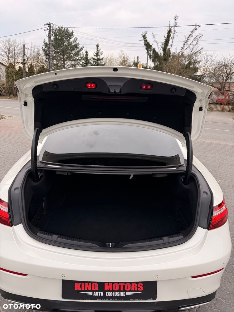 Mercedes-Benz Klasa E 400 4-Matic 9G-TRONIC - 18