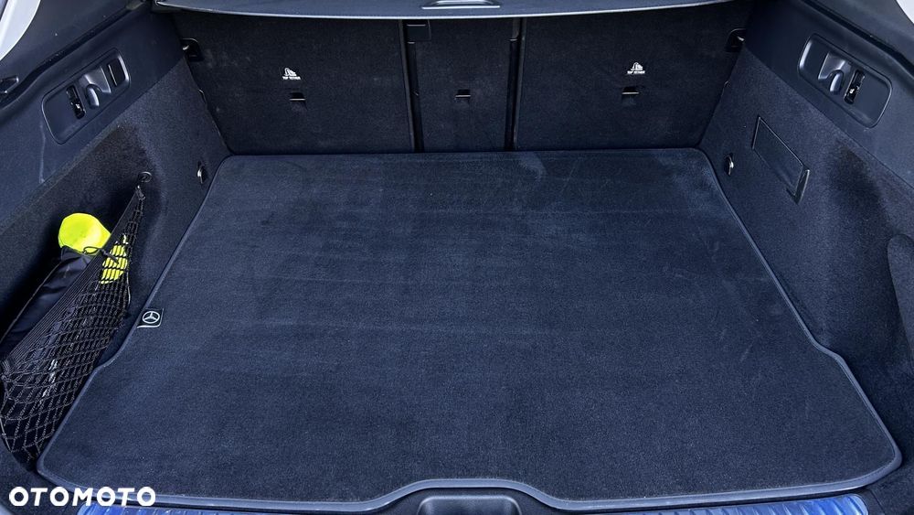 Mercedes-Benz GLC - 31