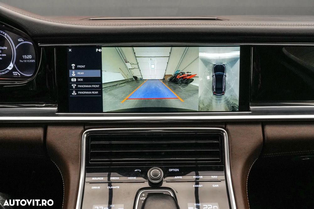 Porsche Panamera 4S Executive - 22