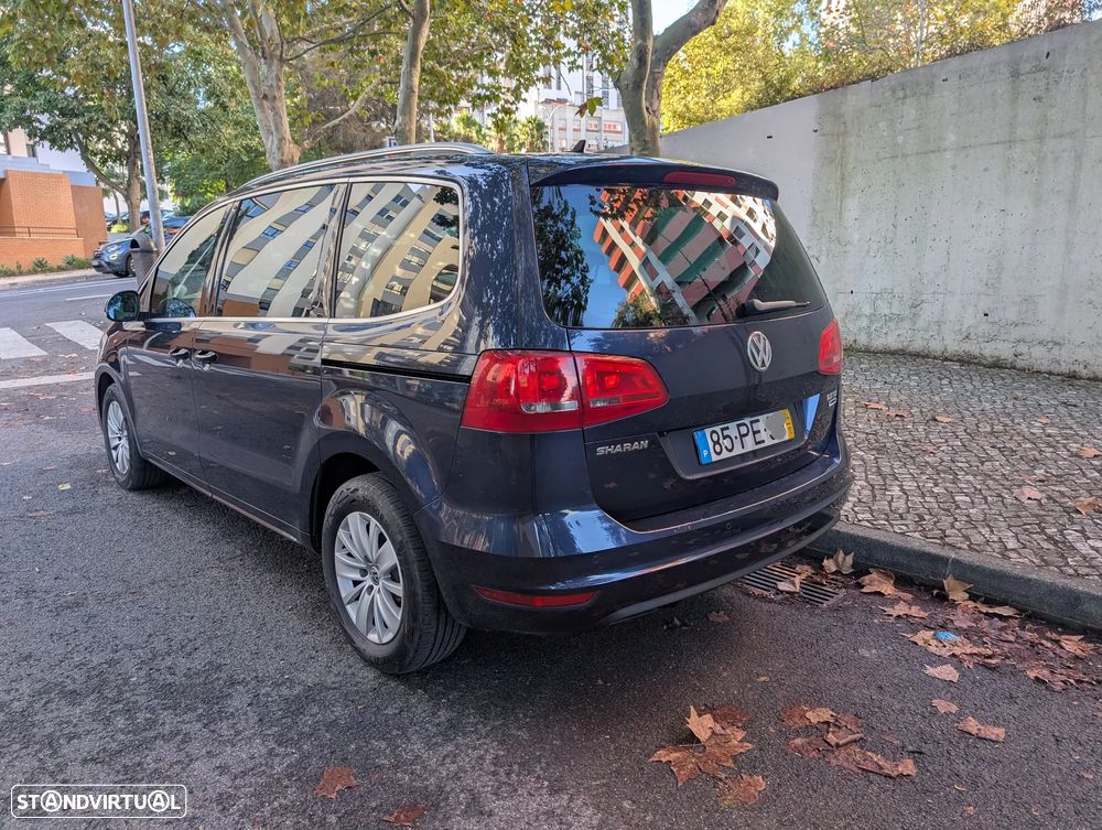 VW Sharan 2.0 TDi Confortline - 4