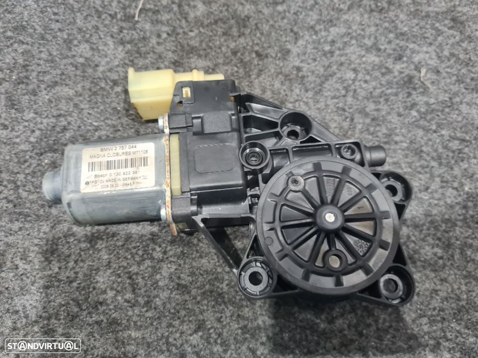 MOTOR SISTEMA ELEVADOR VIDROS FRENTE FRONTAL DIREITO BOSCH 0130822381 MINI COOPER ONE R56 - 5
