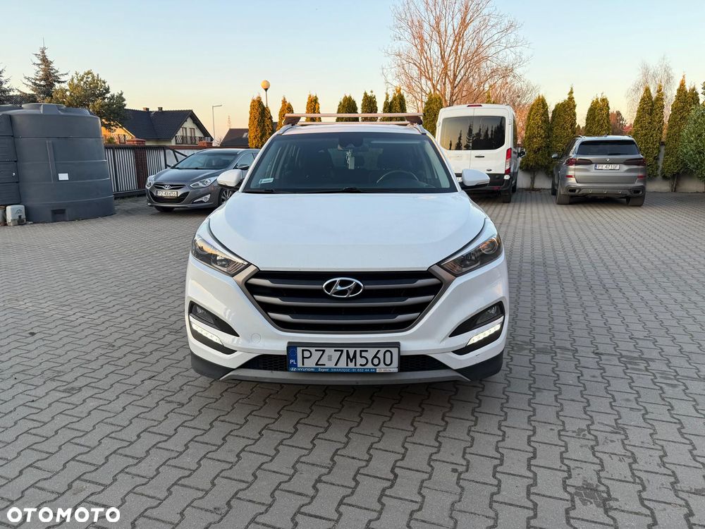 Hyundai Tucson - 2