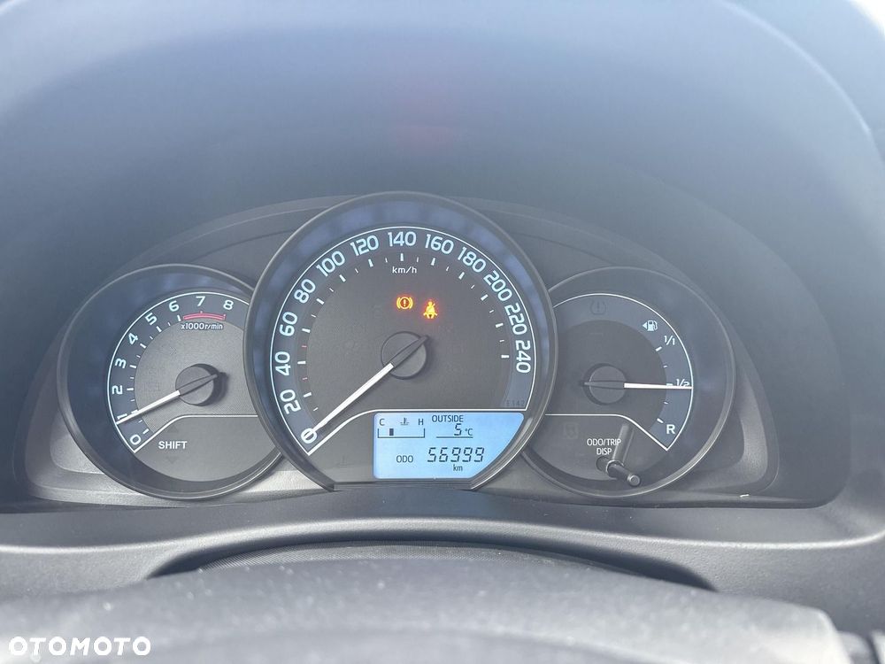 Toyota Auris 1.33 VVT-i Active - 20