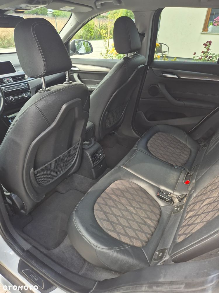 BMW X1 sDrive18d Advantage sport - 17