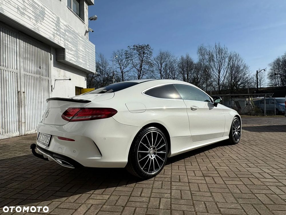 Mercedes-Benz Klasa C 220 d 9G-TRONIC AMG Line - 4