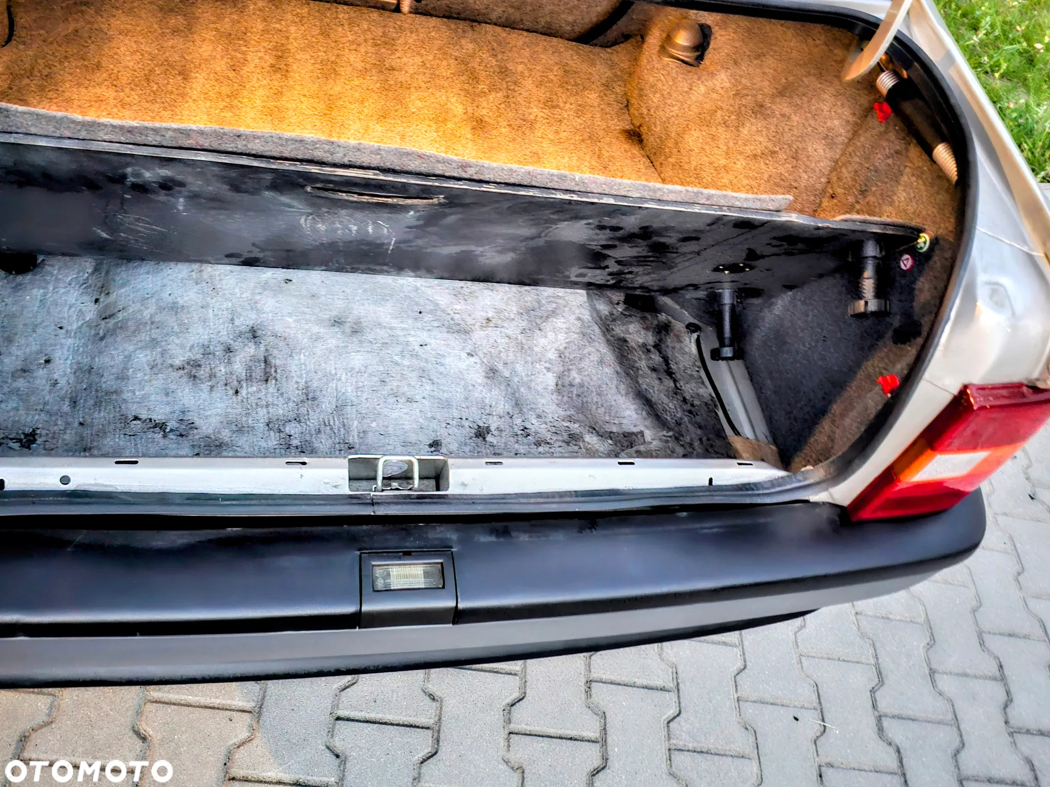 Opel Vectra 2.0 GL - 28