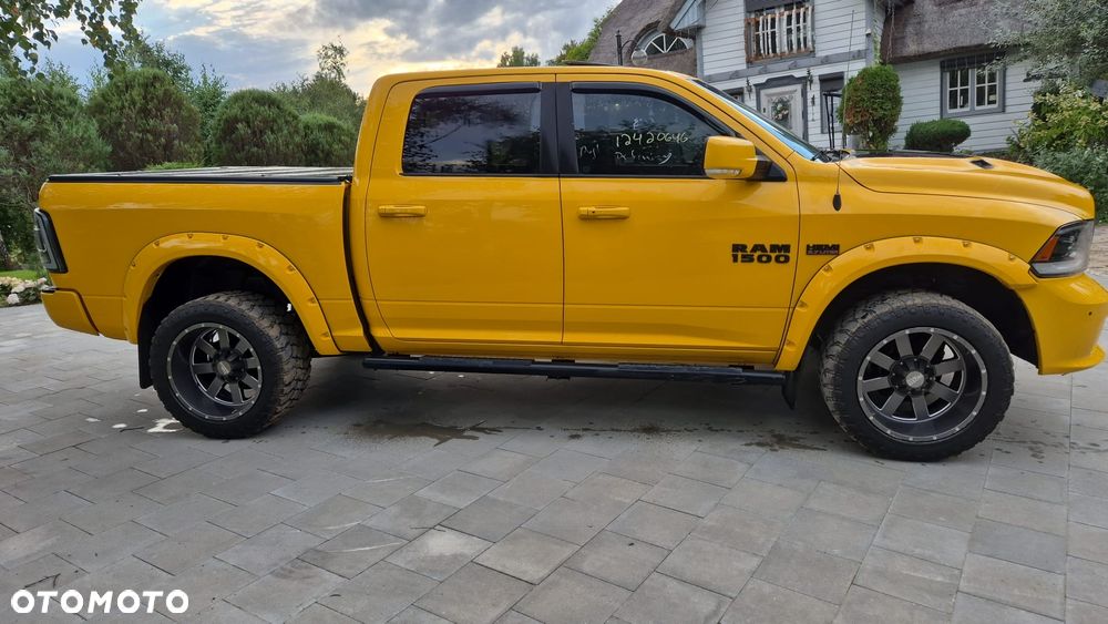 Dodge RAM 5.7 4x4 - 3