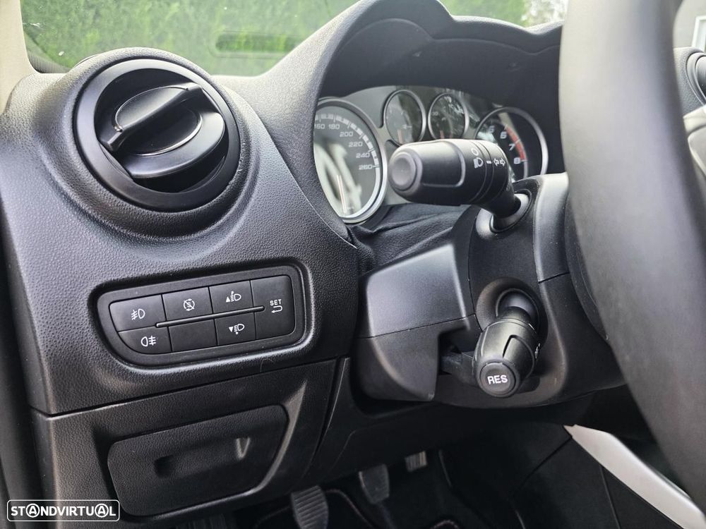 Alfa Romeo MiTo 0.9 T TwinAir Super - 32