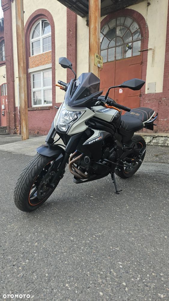 Kawasaki ER - 11
