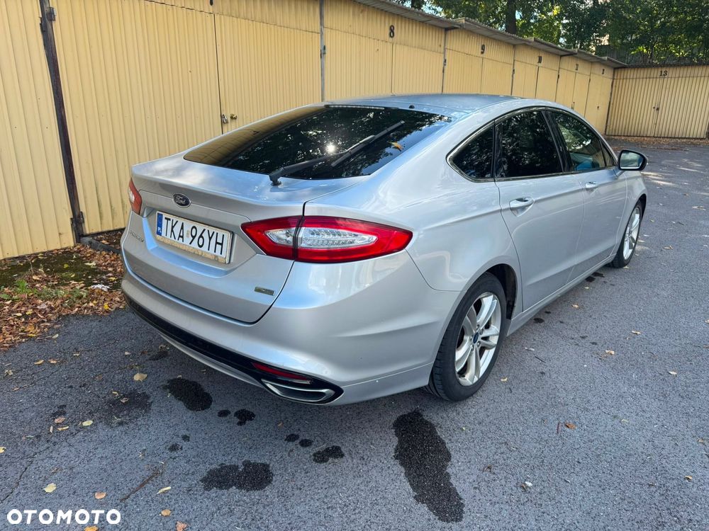 Ford Mondeo - 8