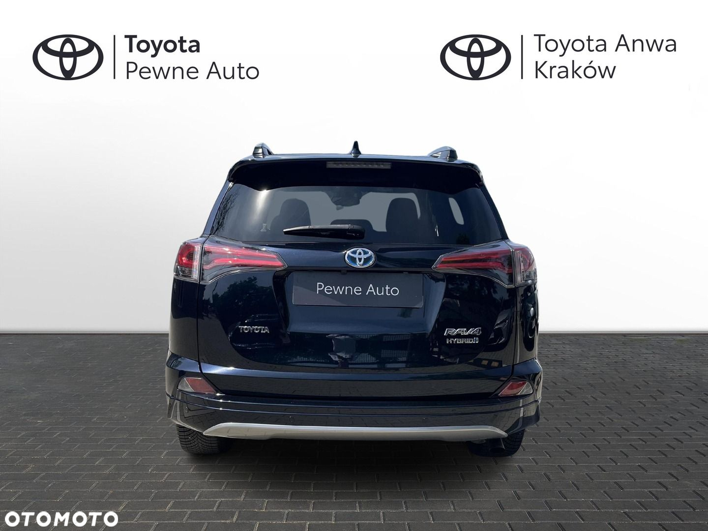 Toyota RAV4 - 8