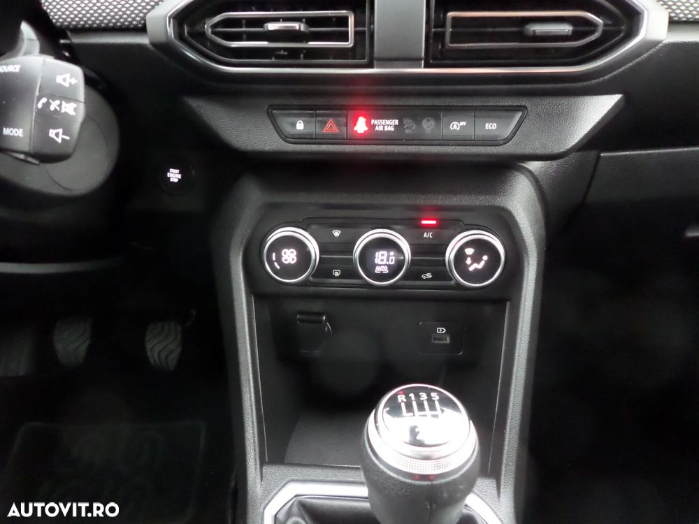 Dacia Sandero ECO-G 100 MT5 Journey - 36