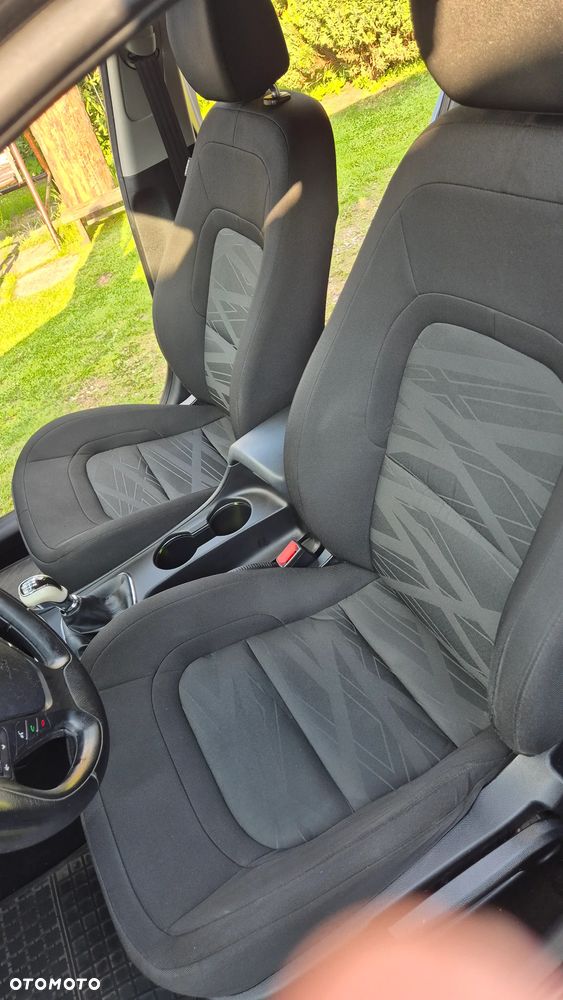 Kia Ceed 1.6 CRDi M - 12