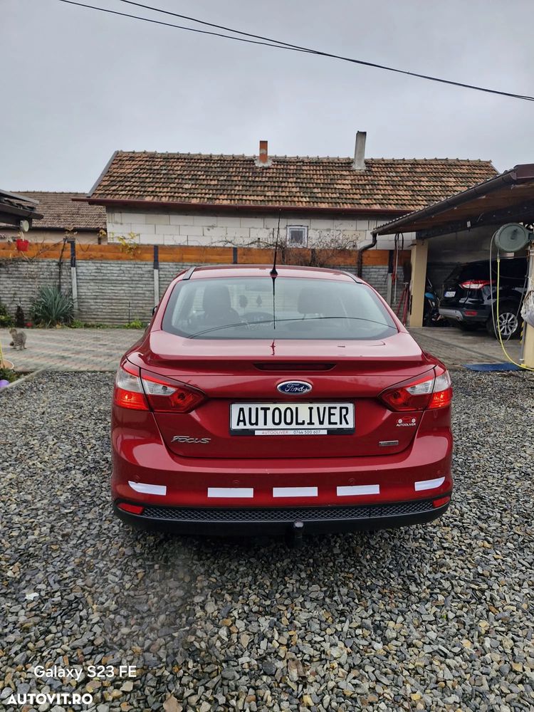 Ford Focus Turnier 1.0 EcoBoost Start-Stopp-System Titanium - 6