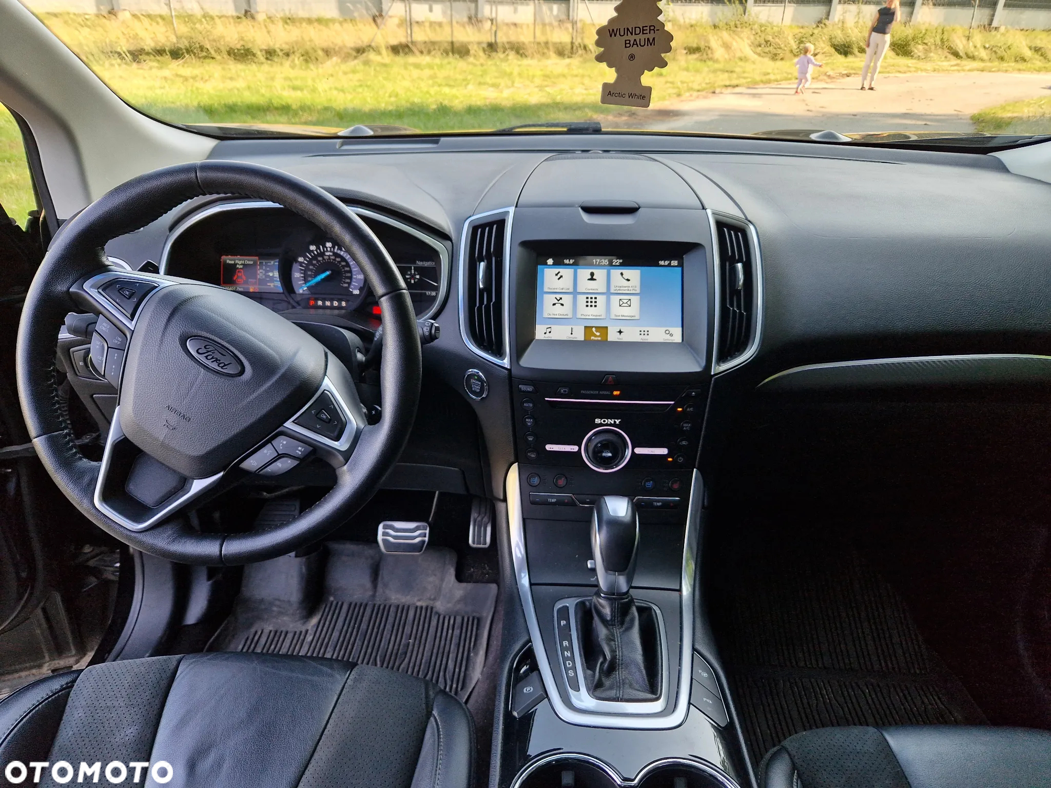 Ford Edge - 11