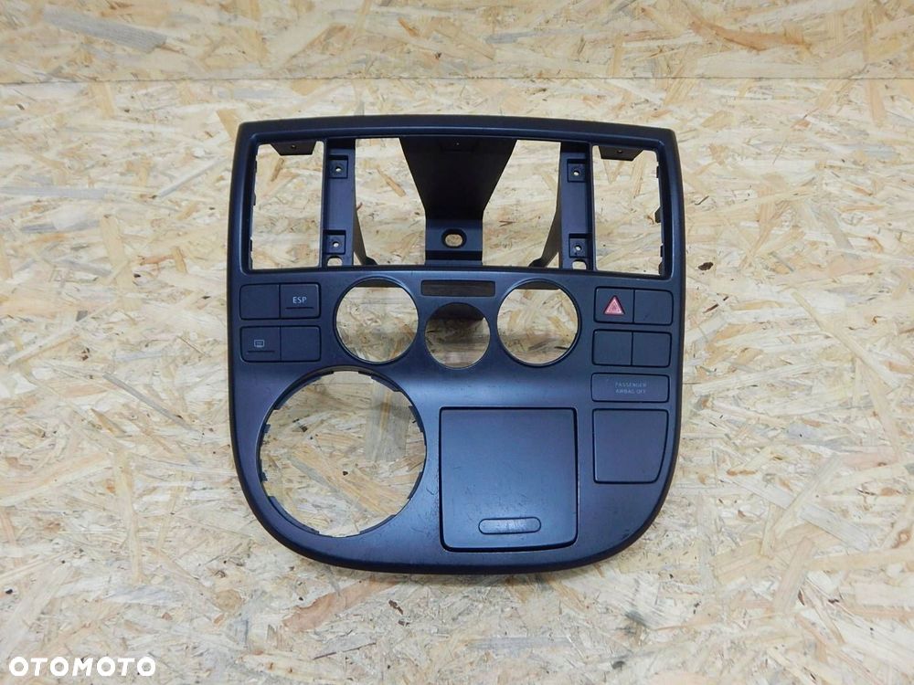 vw t5 multivan ramka osłona konsoli radia 7h5857211f komplet - 1