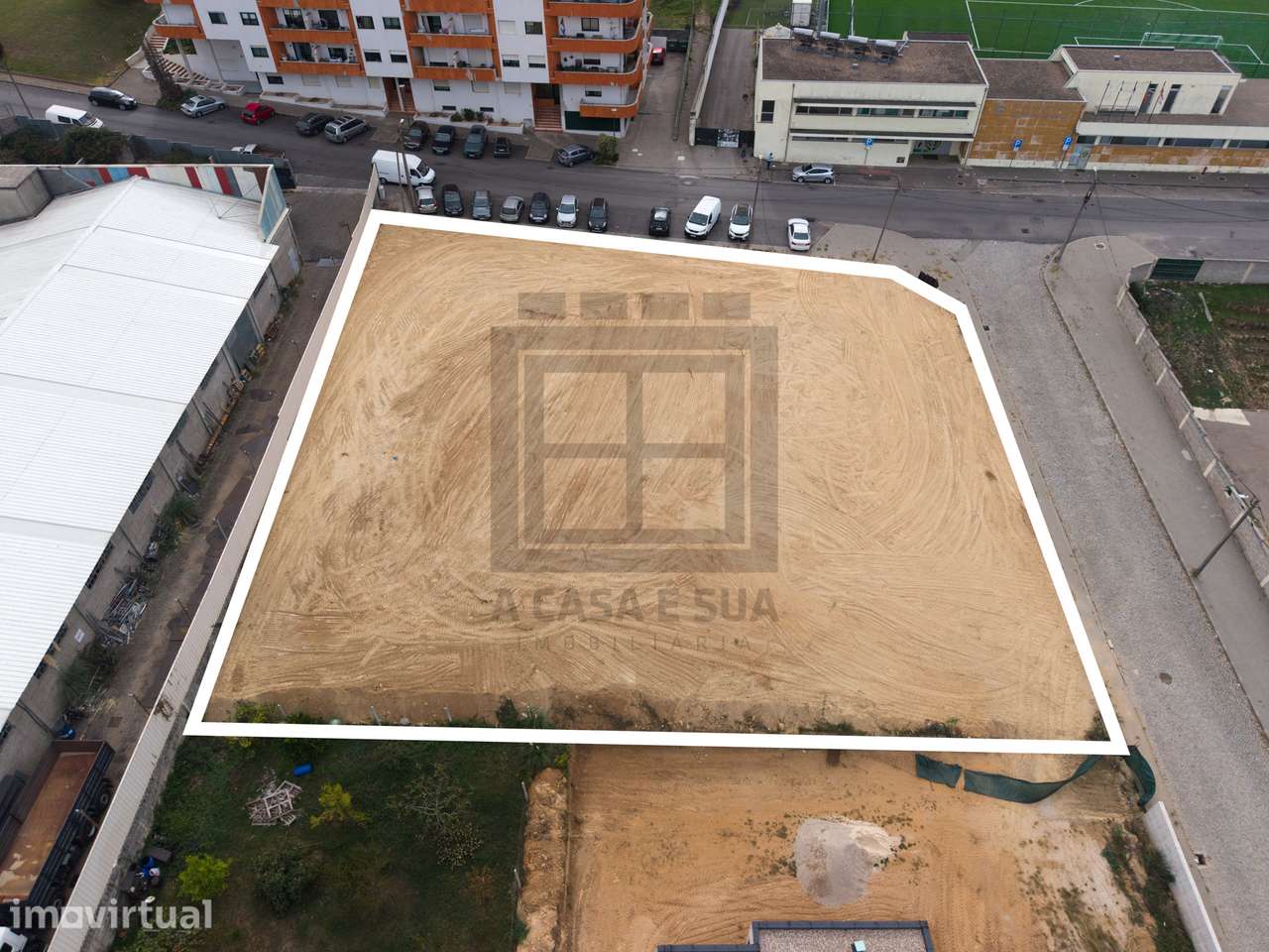 Lotes para construção com 2.165 m2 em Paços de Brandão - Grande imagem: 5/20