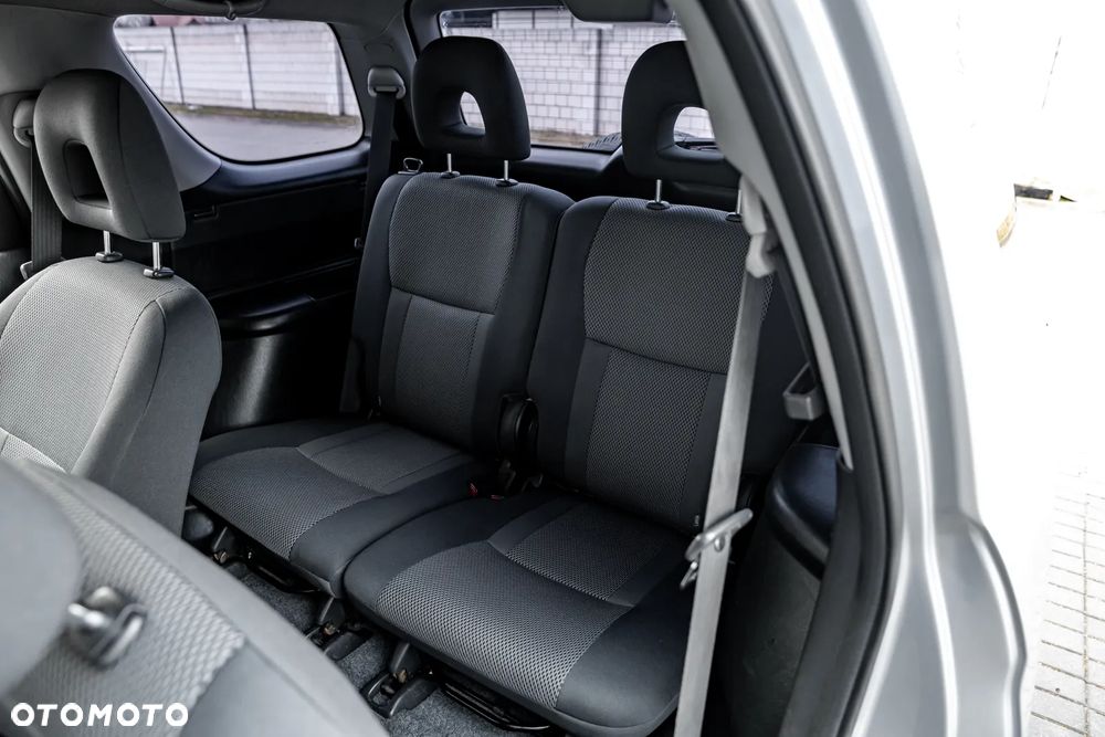 Toyota RAV4 D-4D 4x4 Executive - 9