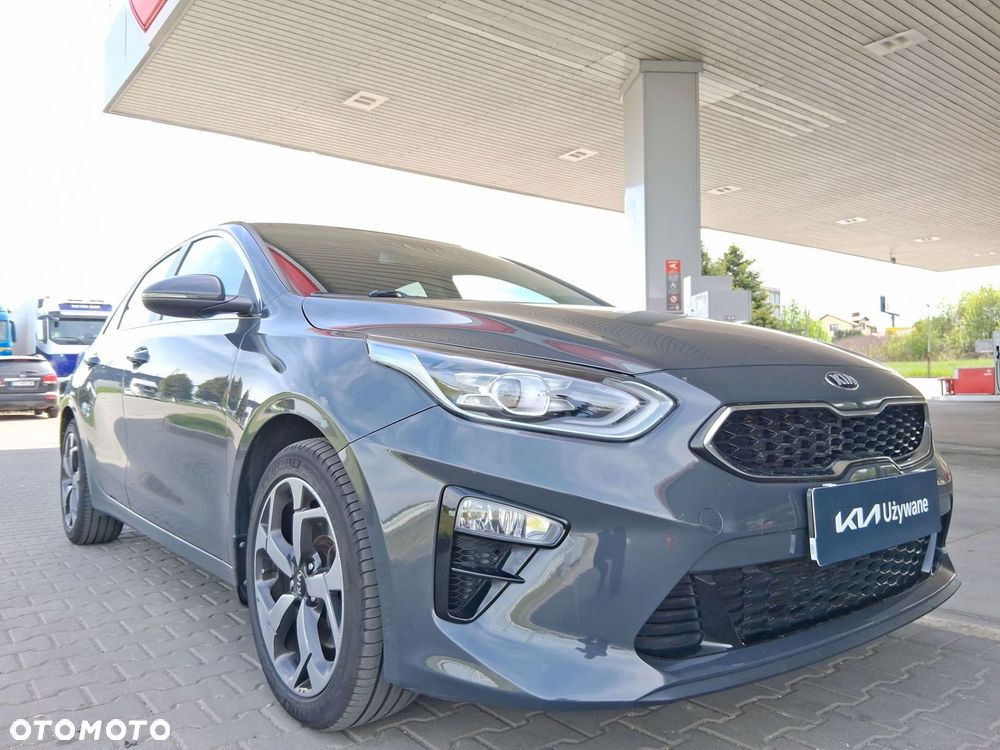 Kia Ceed - 28