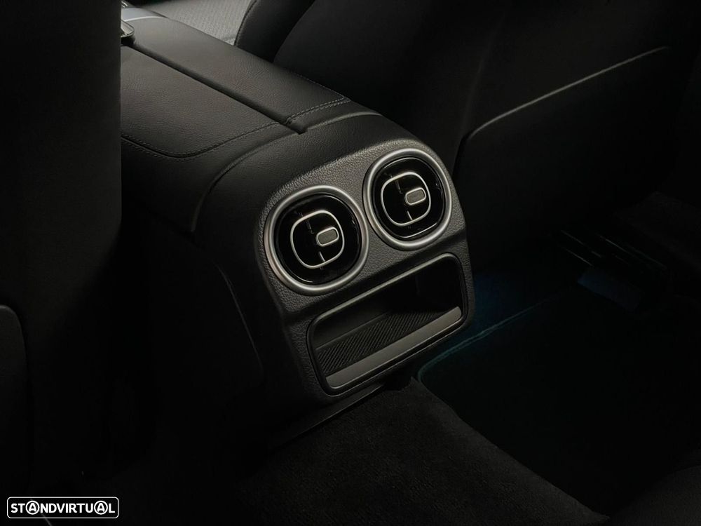 Mercedes-Benz C 300 e AMG Line - 35