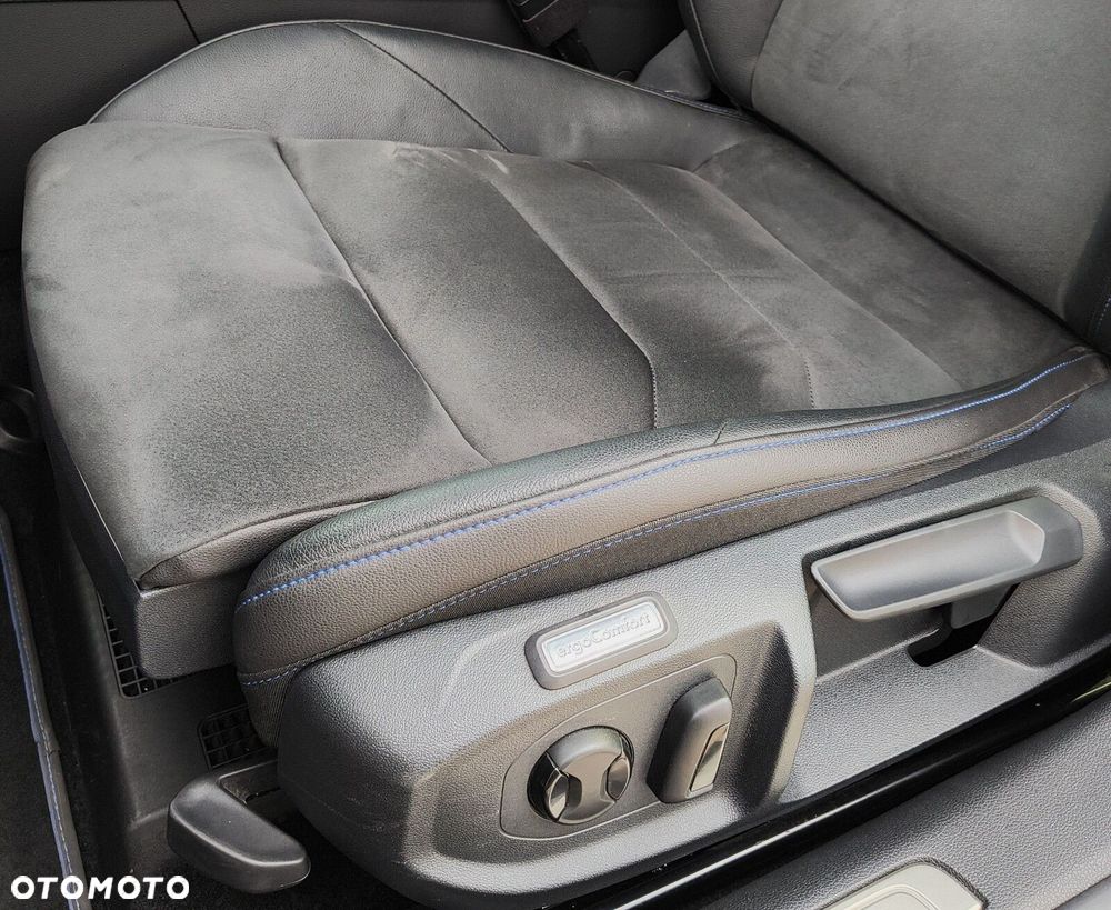 Volkswagen Arteon 2.0 TSI 4Motion R DSG - 12