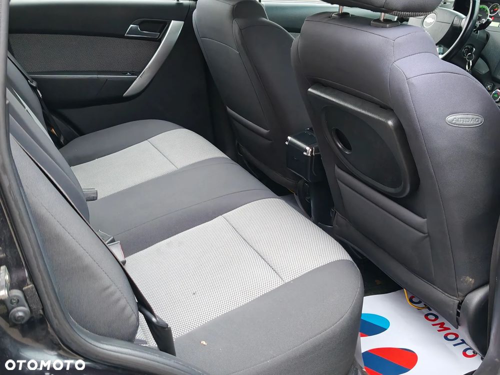 Chevrolet Aveo 1.4 LT - 18