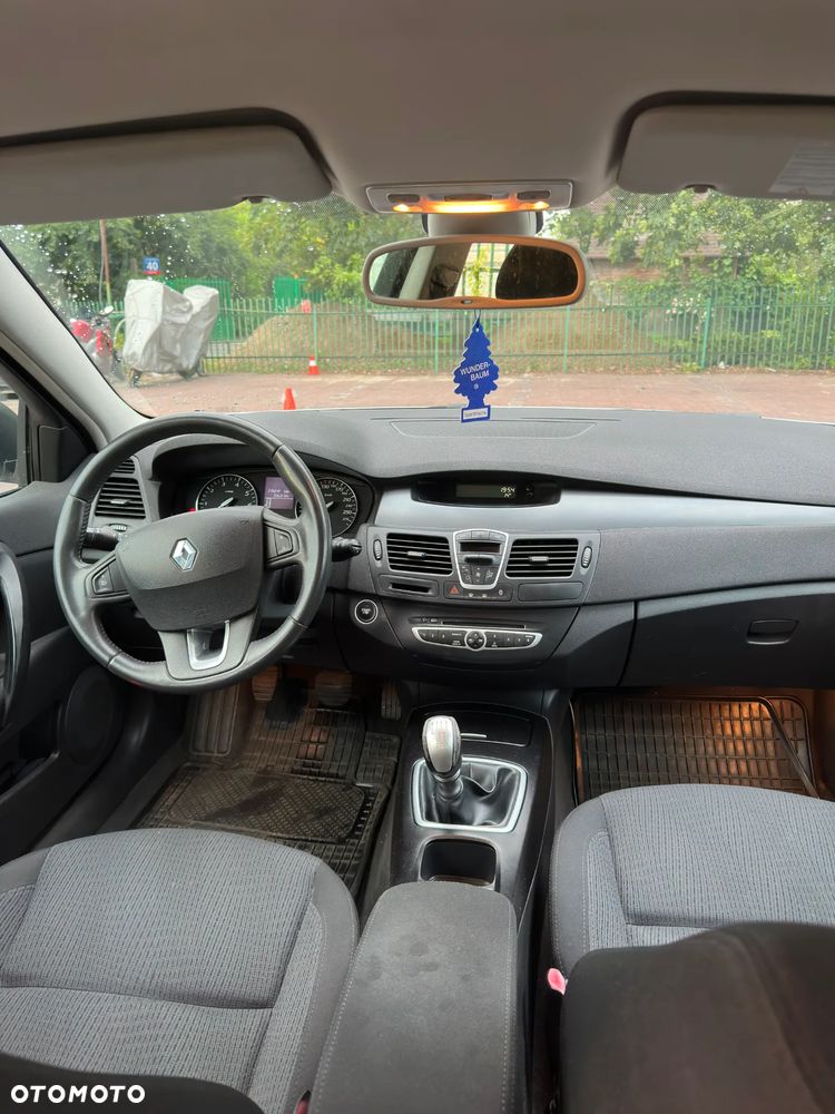 Renault Laguna 2.0 Authentique - 16