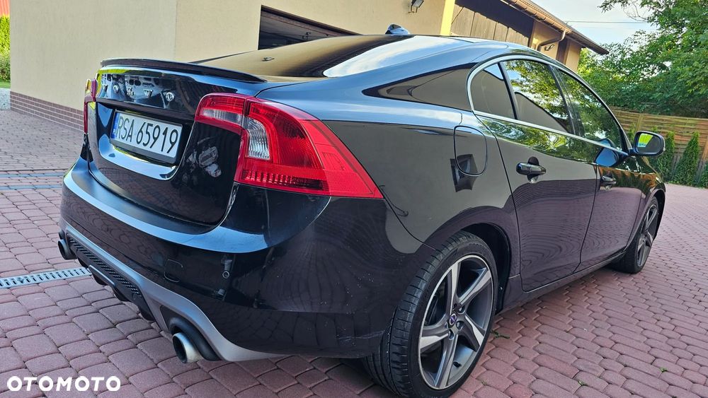 Volvo S60 T3 R-Design Summum - 21