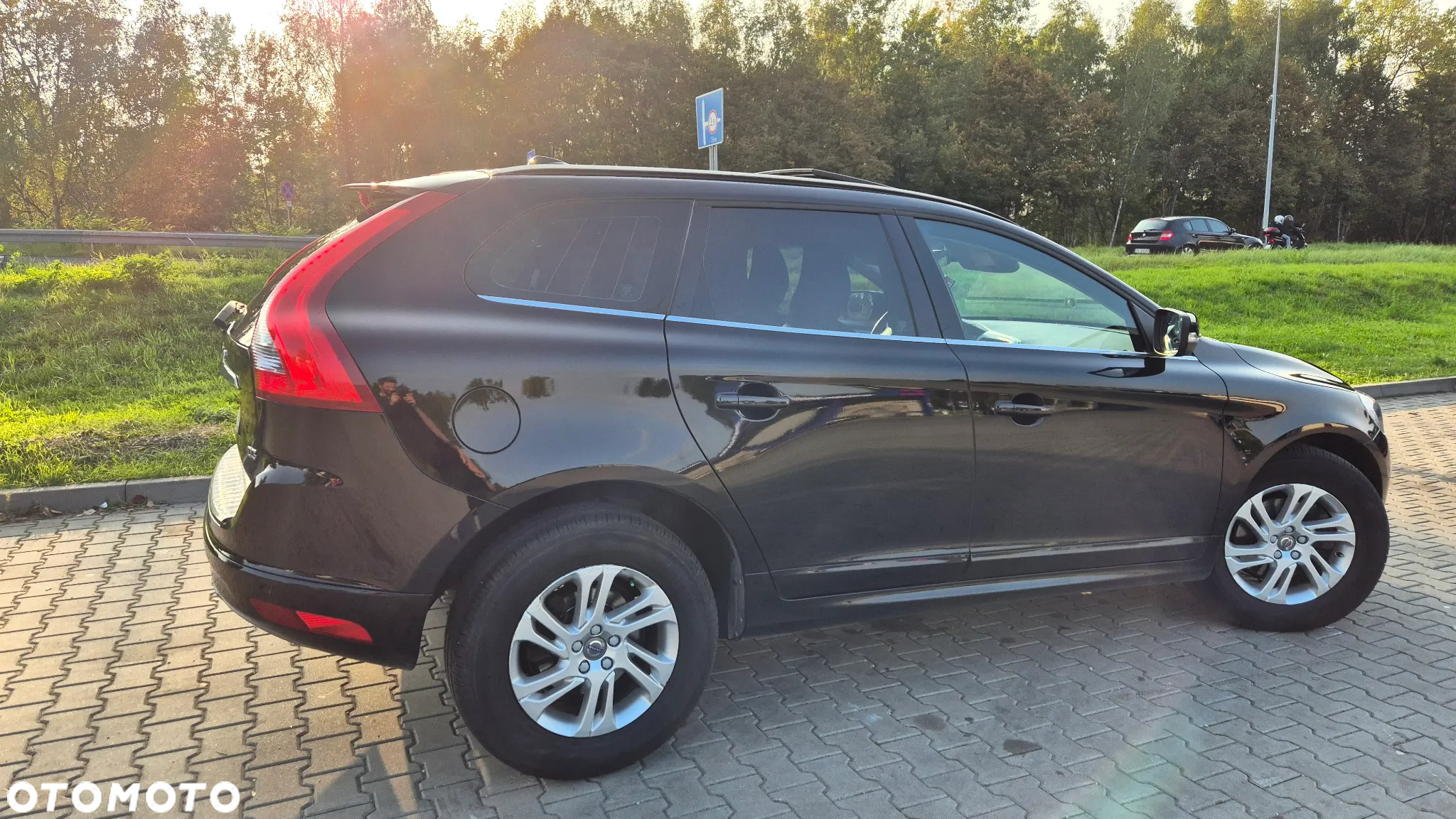 Volvo XC 60 D3 Momentum - 9