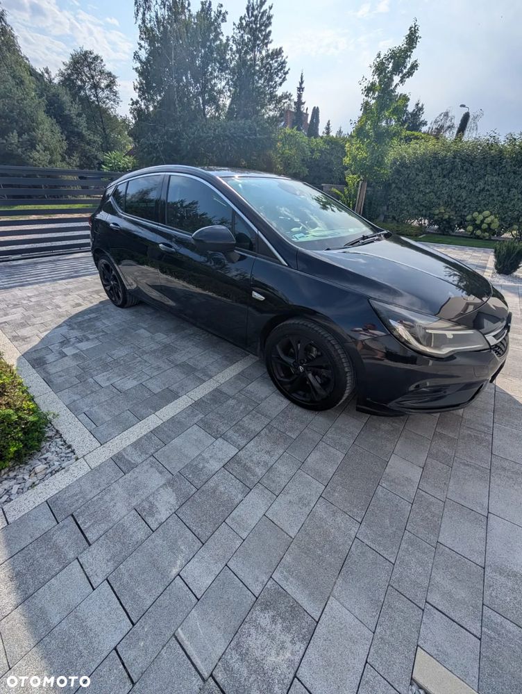 Opel Astra V 1.6 T Dynamic S&S - 11