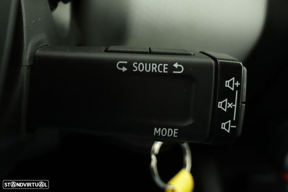 Renault Clio 1.0 TCe Limited - 19