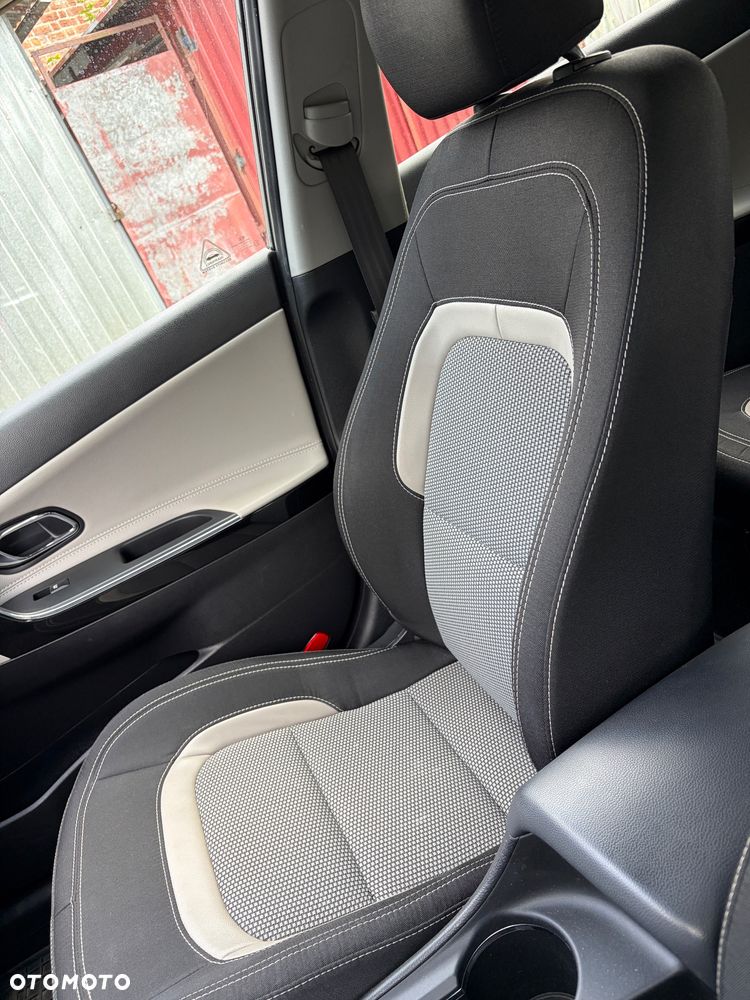 Kia Ceed 1.6 GDI Business Line - 16