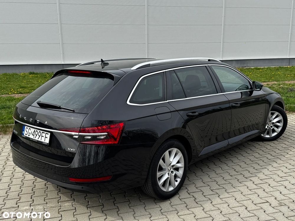 Skoda Superb 2.0 TDI SCR 4x4 Style DSG - 4