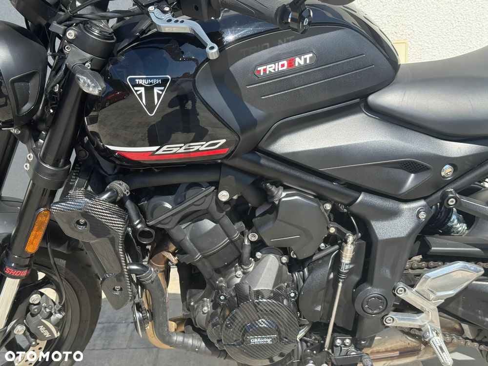 Triumph Trident - 14