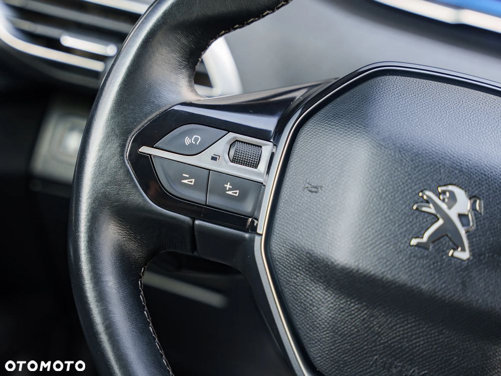 Peugeot 5008 BlueHDi 120 Allure - 36