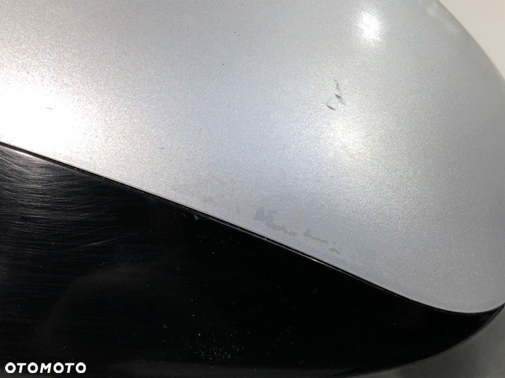 LUSTERKO PRAWY  CITROEN C4 GRAND PICASSO I (UA_) 2006 - 2013 2.0 i 16V 103 kW [140 KM] benzyna 2006 - 4