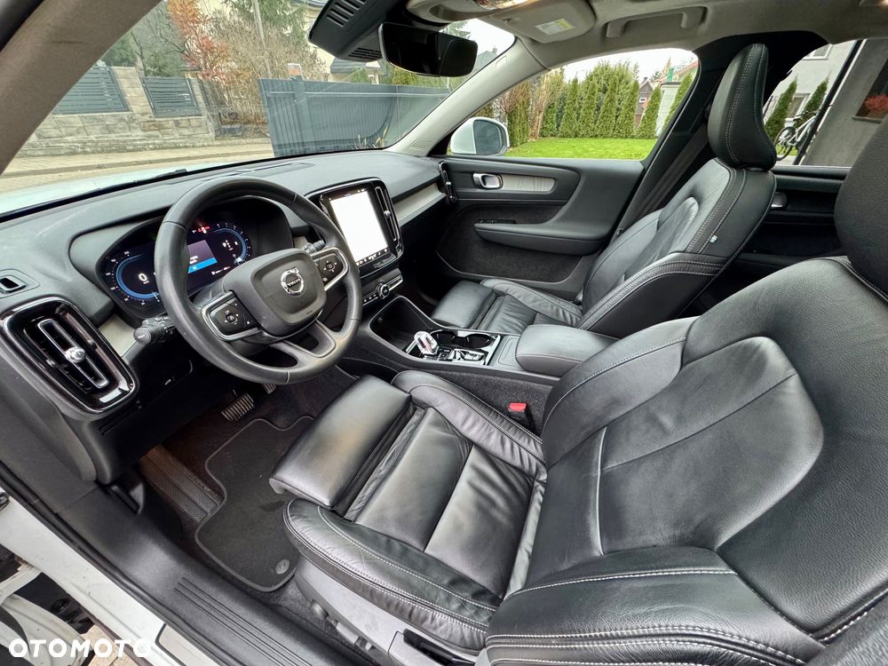 Volvo XC 40 B5 AWD Ultimate Bright - 17